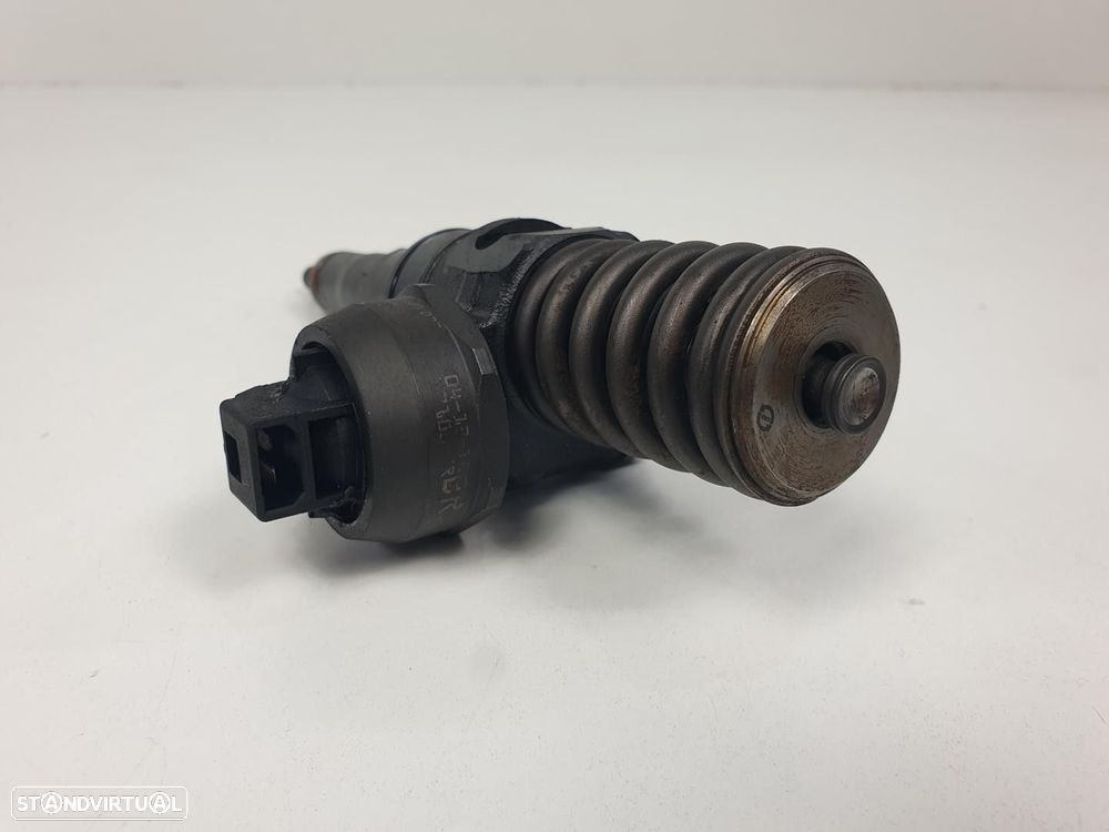 INJETOR VOLKSWAGEN TOUAREG 2005 -07D130073N - 4