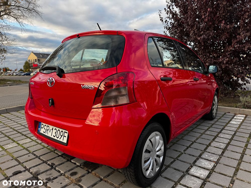 Toyota Yaris 1.3 Luna - 6