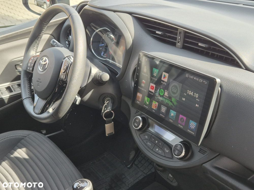 Toyota Yaris 1.5 Selection - 12