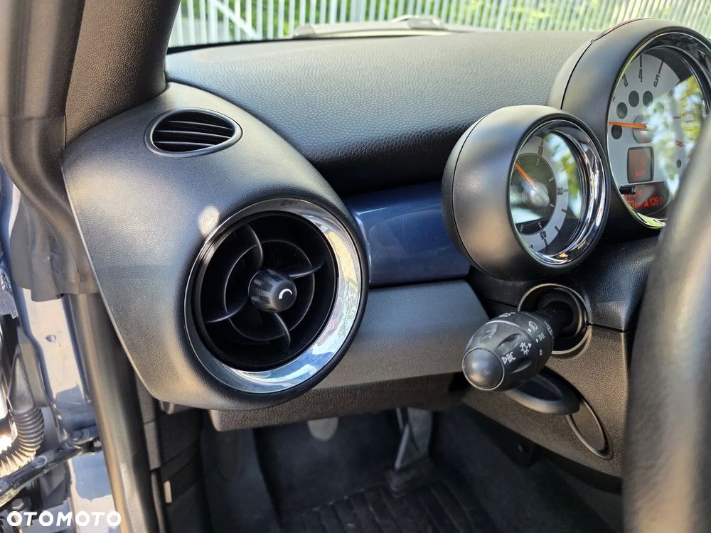 MINI Cooper Standard - 6