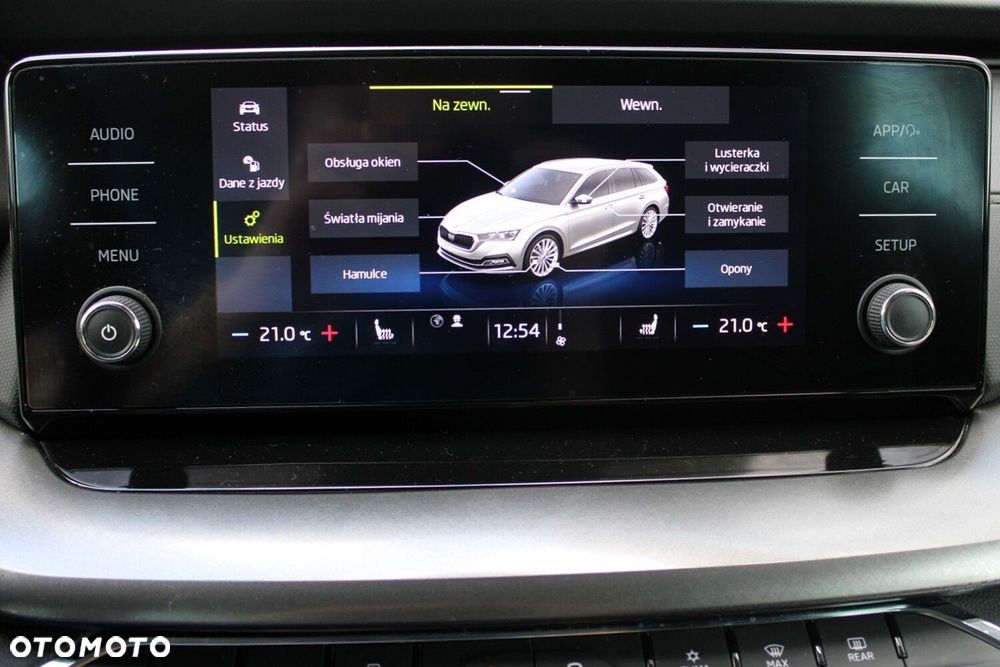 Skoda Octavia 2.0 TDI Ambition DSG - 25