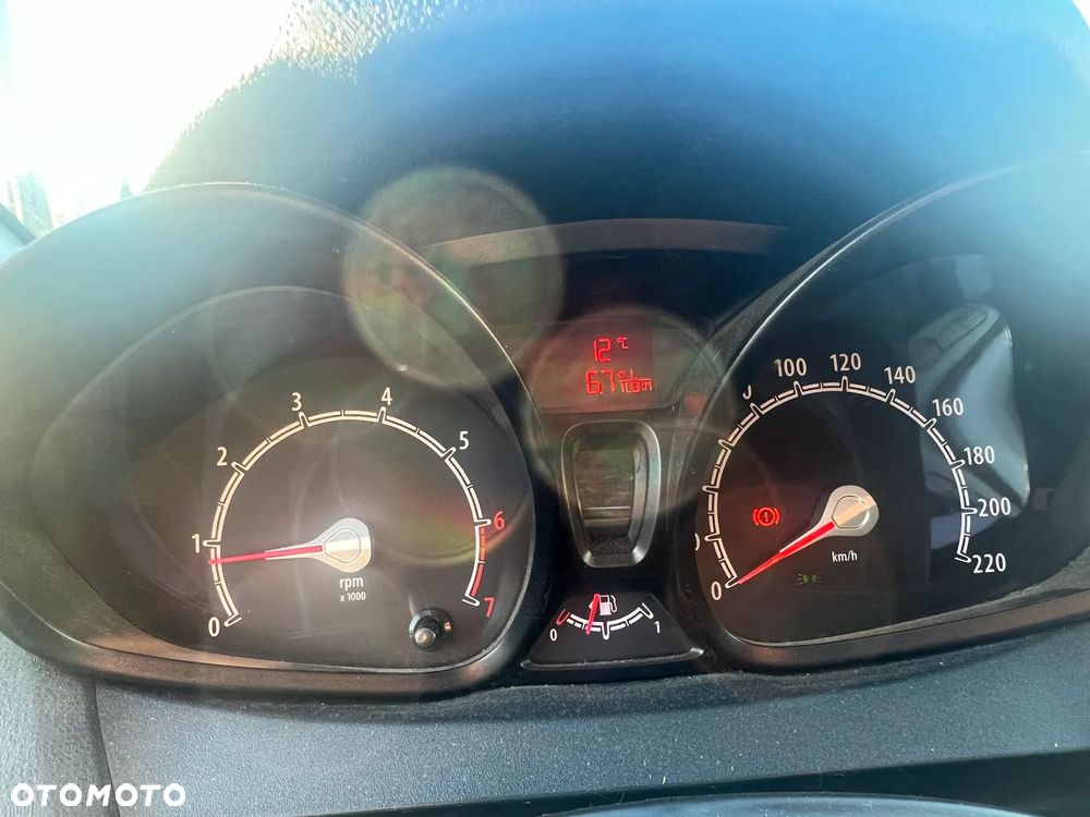 Ford Fiesta 1.25 Gold X (SVP) - 13
