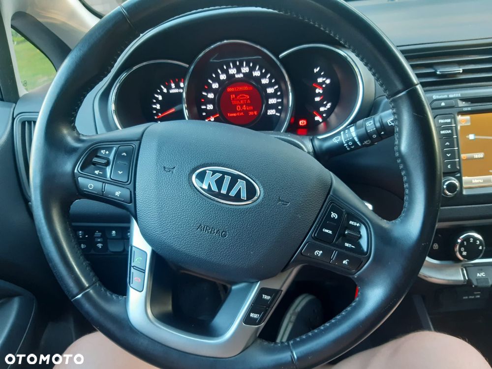 Kia Rio 1.1 CRDI Dream Team Edition - 18