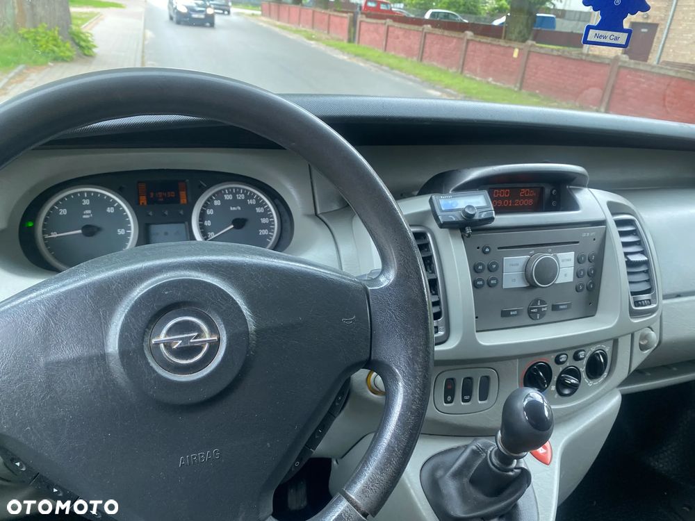 Opel Vivaro - 36