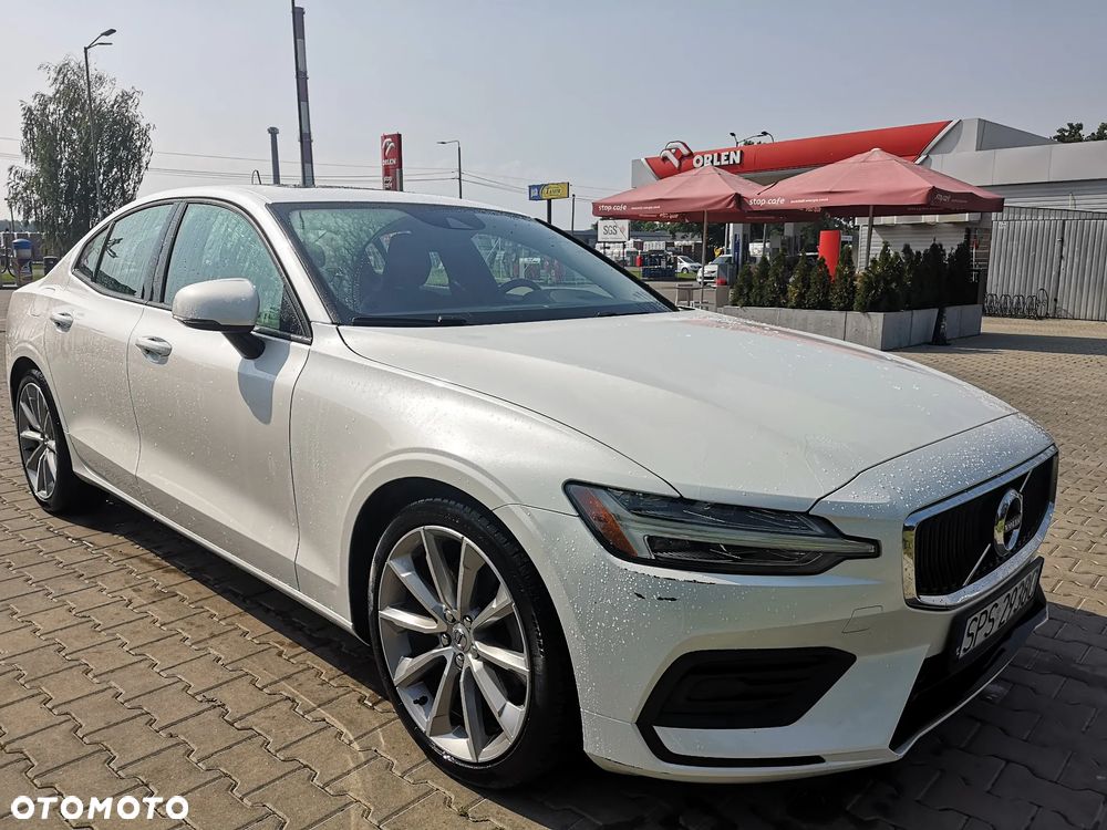 Volvo S60 T5 Momentum Pro - 3