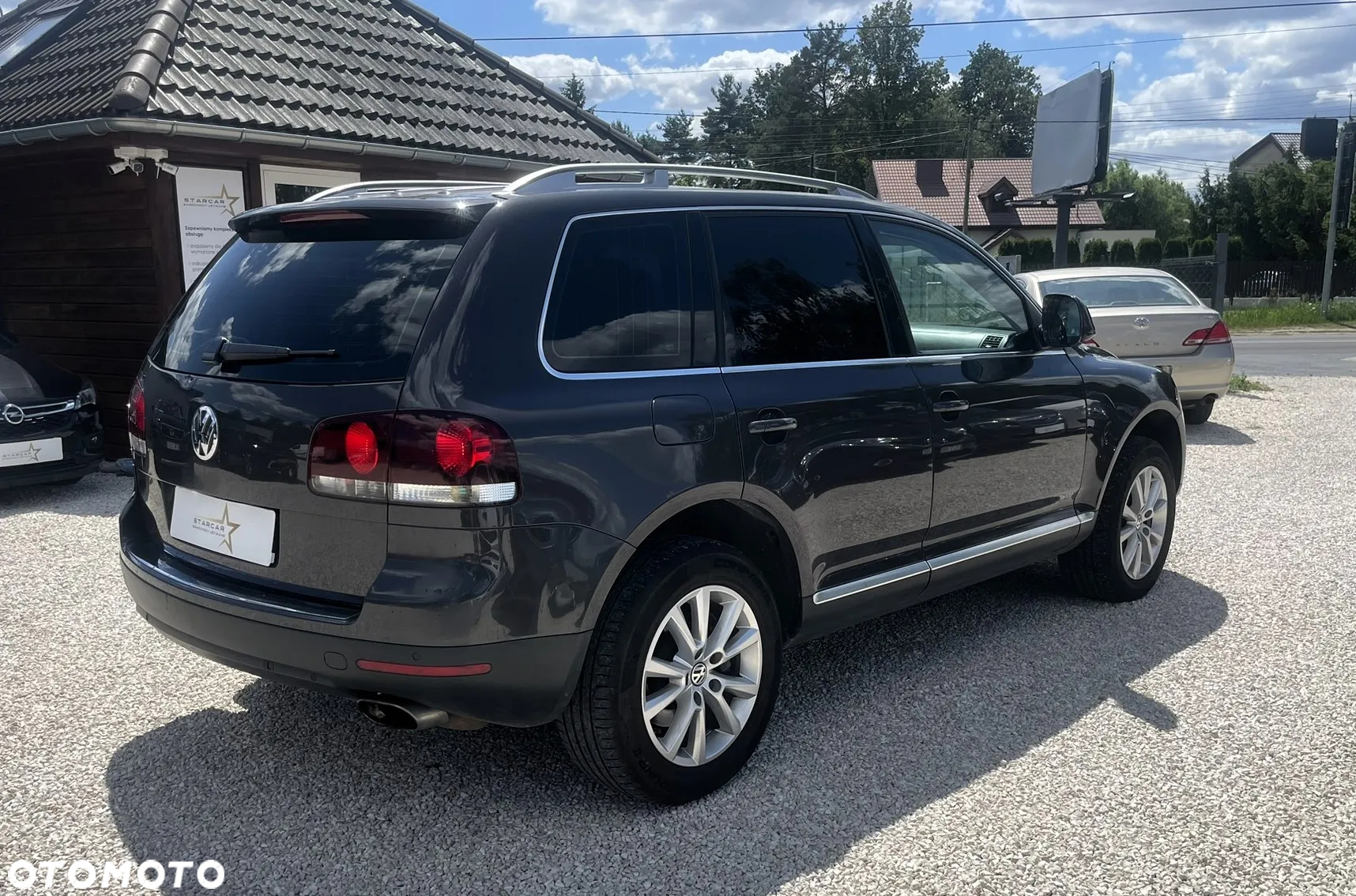 Volkswagen Touareg 4.2 V8 Automatik Individual - 4