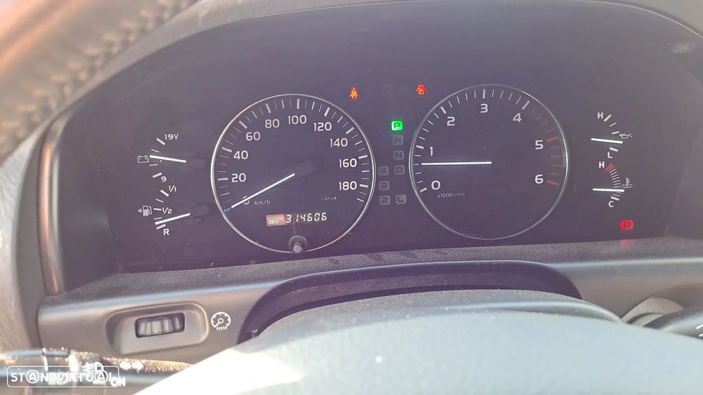 Toyota Land Cruiser 4.2 D CA - 40