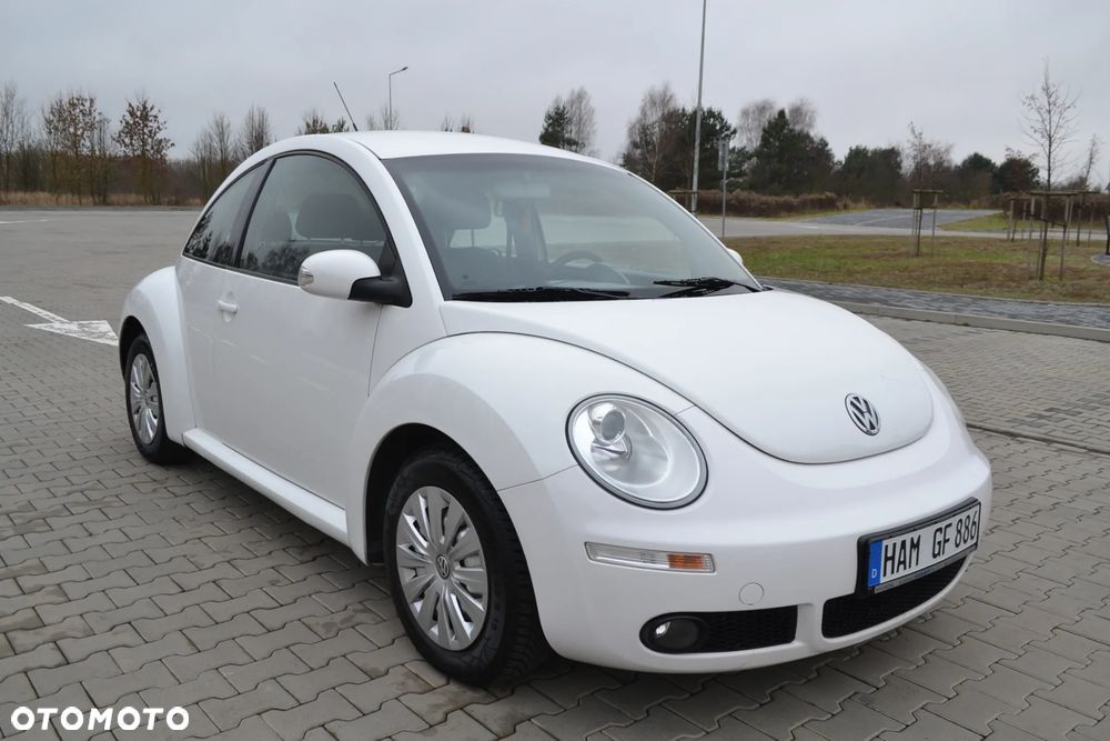 Volkswagen New Beetle - 30