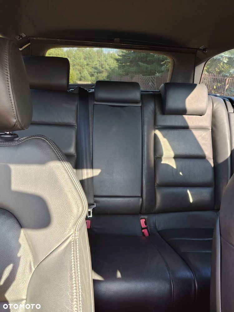 Audi A6 Avant 3.0 TDI DPF quattro tiptronic - 19
