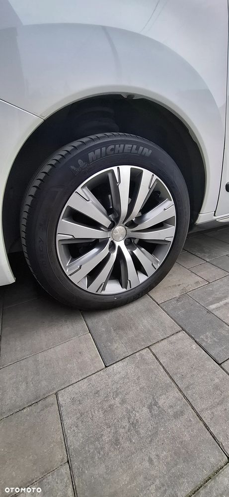 Peugeot 3008 1.2 PureTech Style - 5