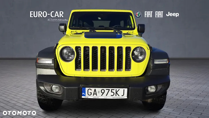 Jeep Wrangler - 10