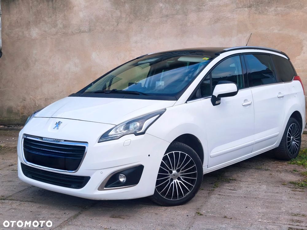 Peugeot 5008 - 11