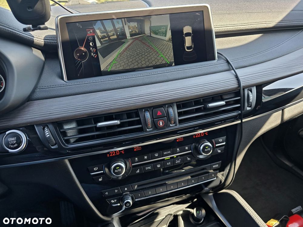BMW X6 xDrive30d - 14
