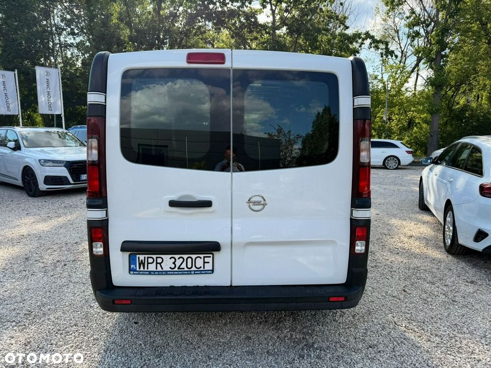 Opel Vivaro - 6