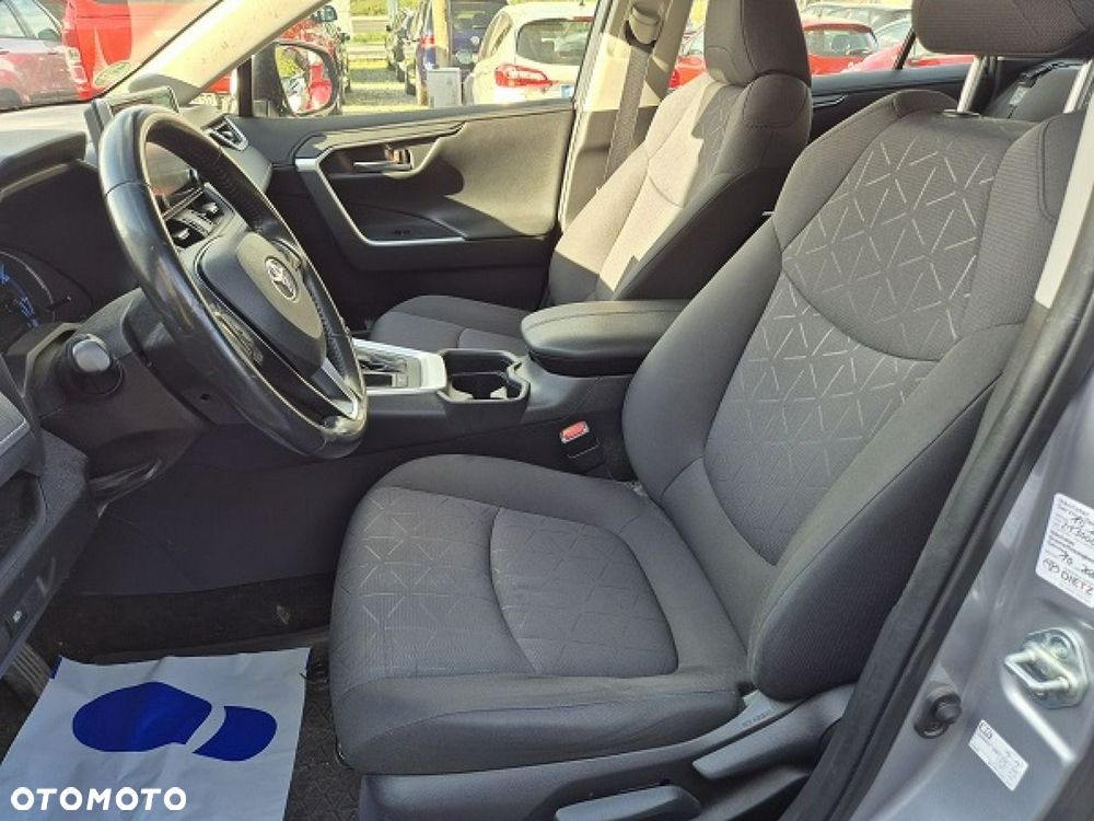 Toyota RAV4 - 25