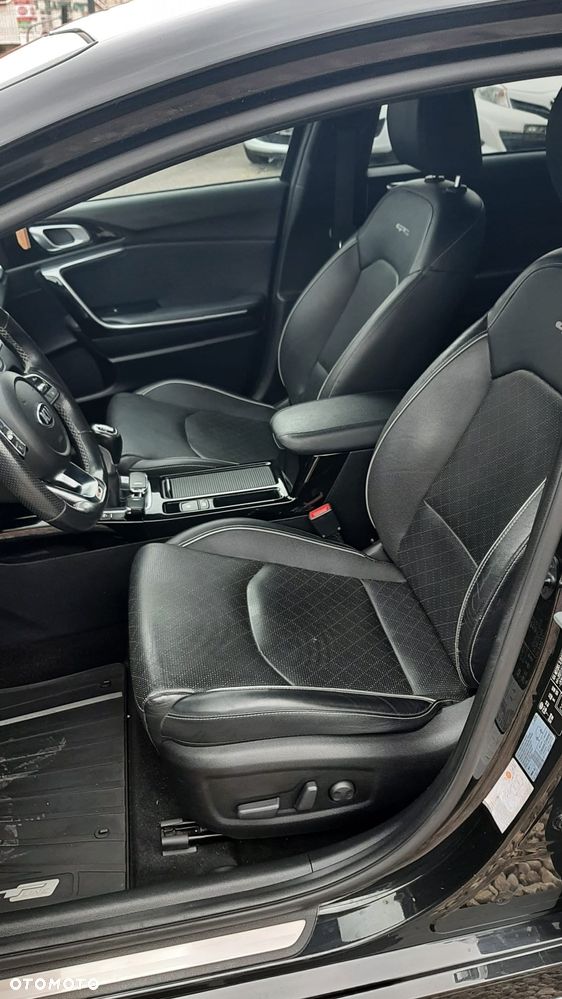 Kia ProCeed 1.6 CRDi SCR GT LINE - 14