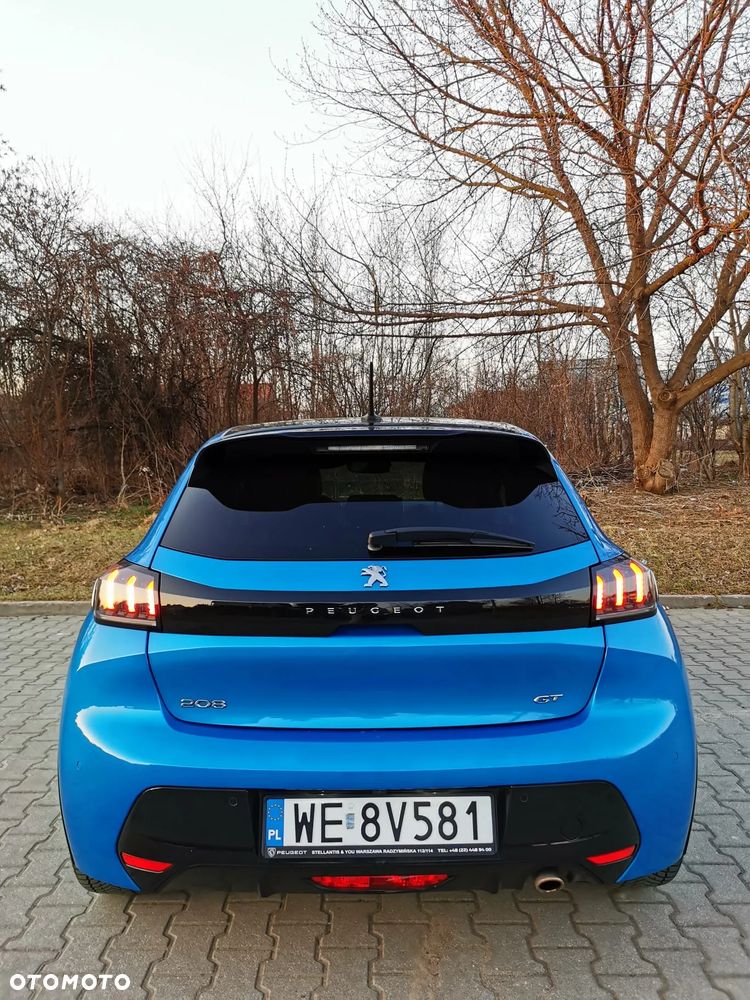 Peugeot 208 - 11