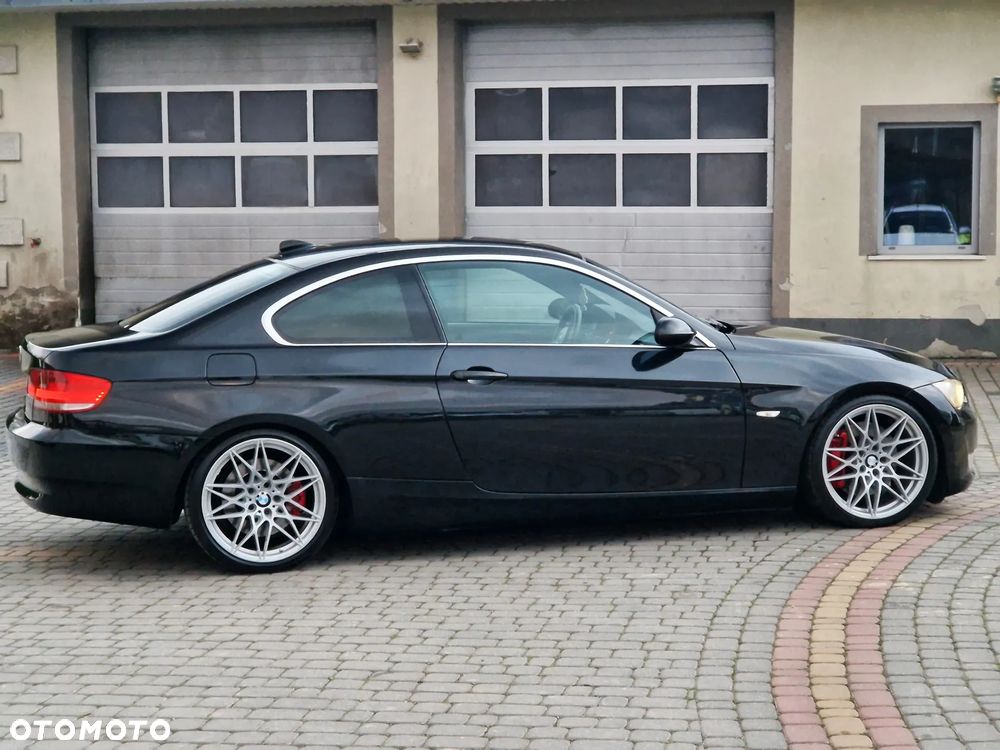 BMW Seria 3 330d - 17