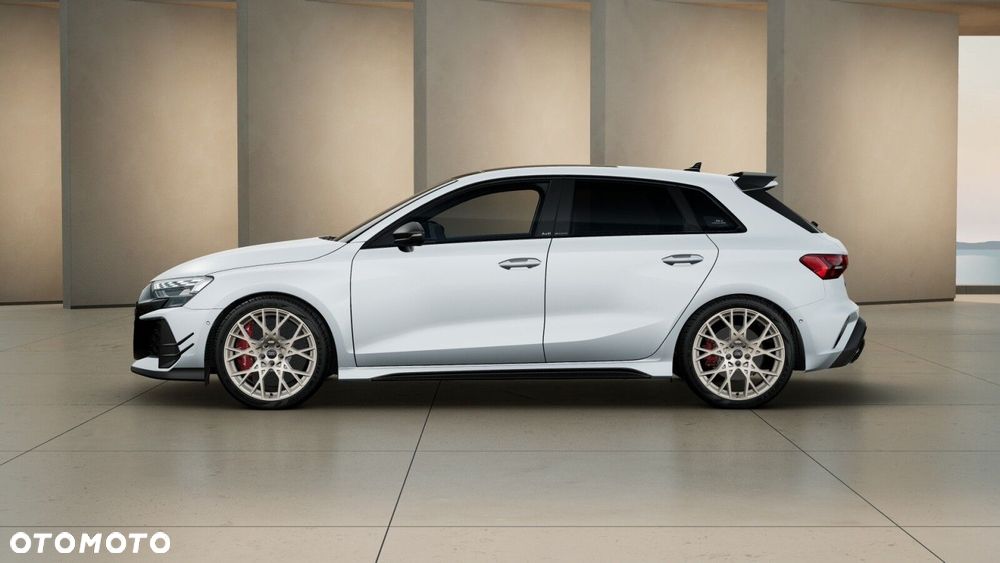 Audi RS3 Sportback - 4