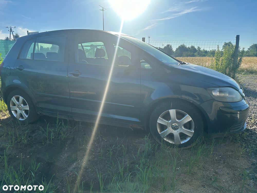 Volkswagen Golf Plus 1.9 TDI Comfortline - 1