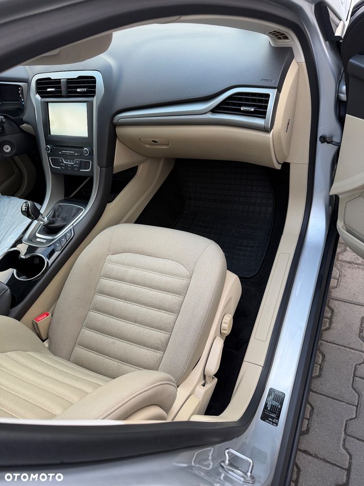 Ford Mondeo 2.0 TDCi STart-Stopp Titanium - 5