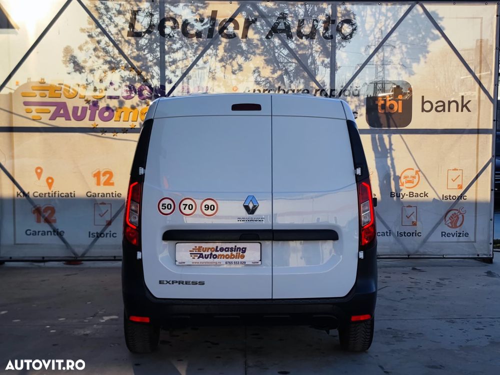 Renault Express - 11