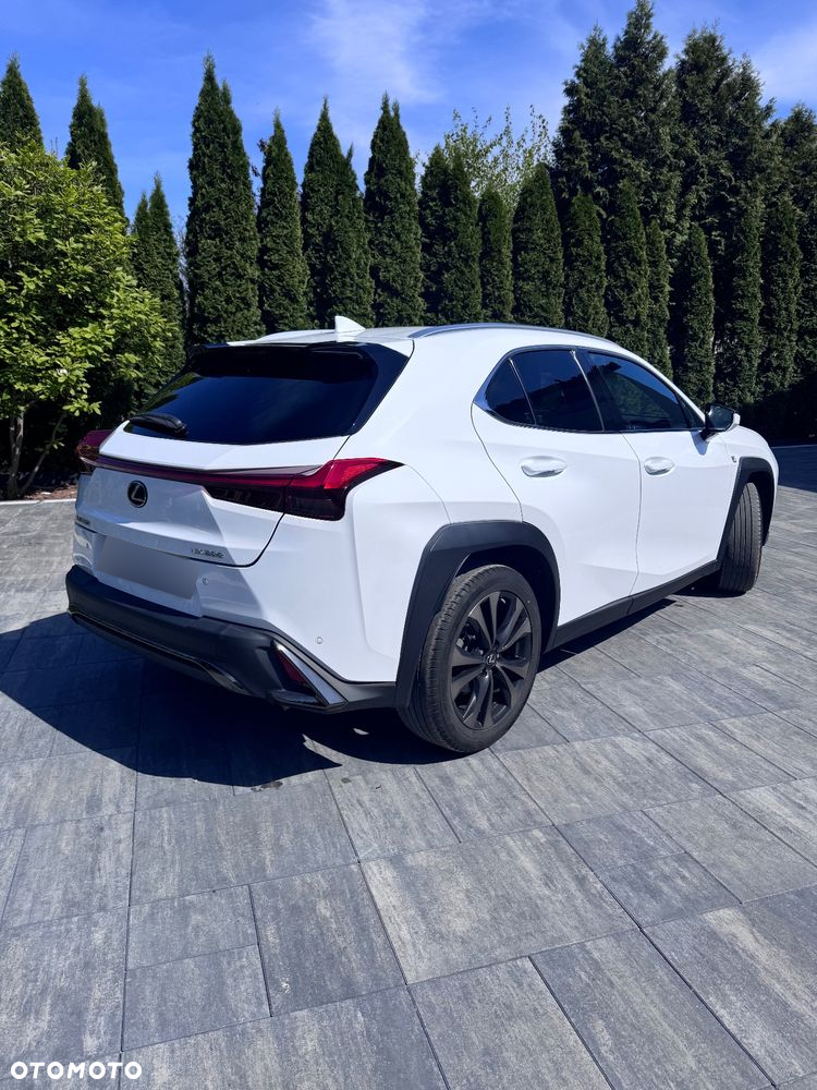 Lexus UX 200 GPF F Sport Design+ 2WD - 2