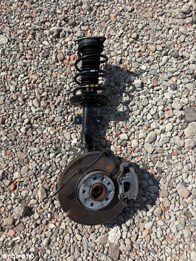 PEUGEOT 5008 3008 II 1.5 BHDI MCPHERSON PRZÓD PRZEDNI LEWY AUTOMAT - 1