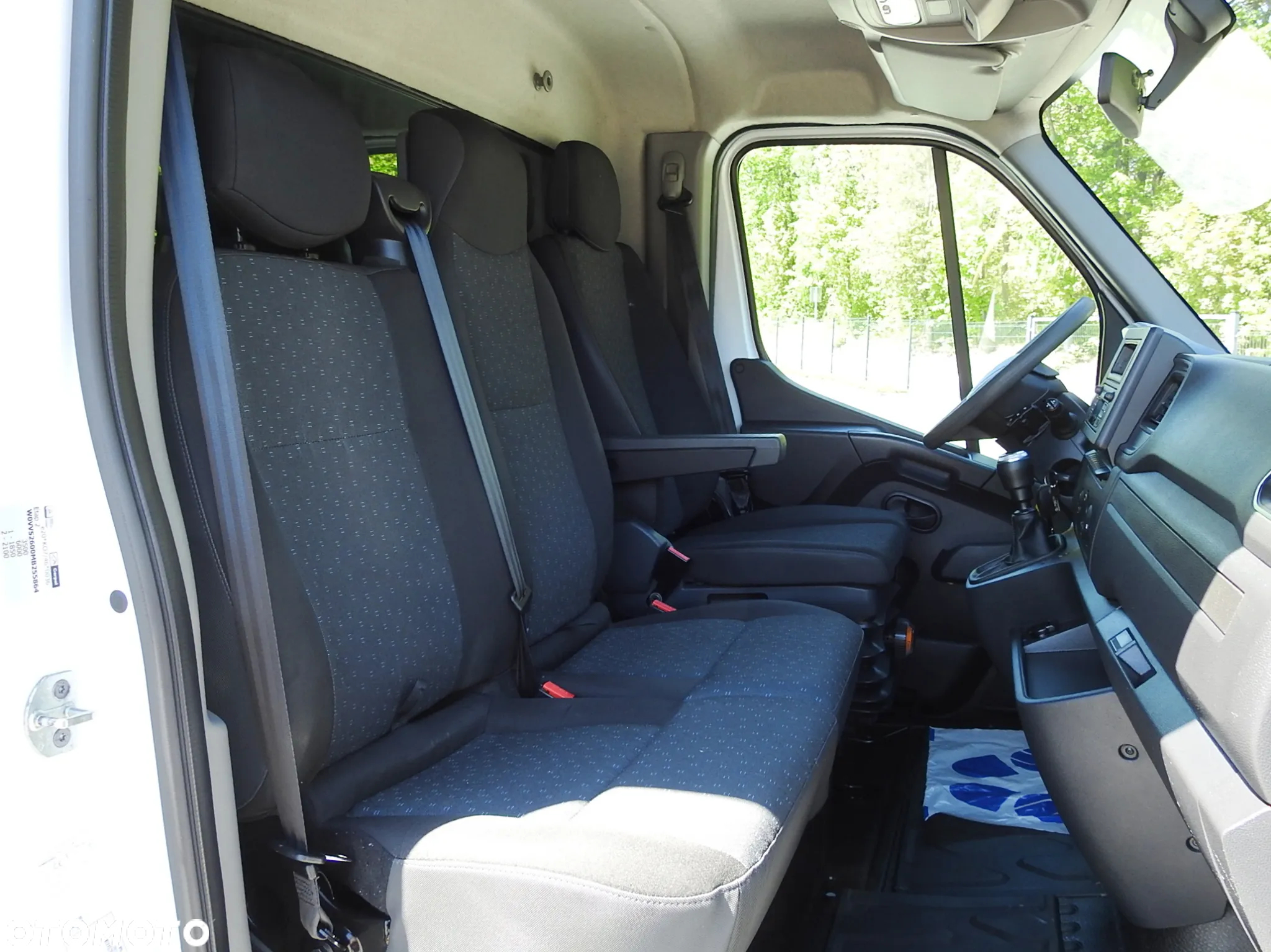 Opel MOVANO PLANDEKA WINDA 9 PALET WEBASTO TEMPOMAT KLIMATYZACJA LEDY PNEUMATYKA 165KM [ 255864 ] - 35