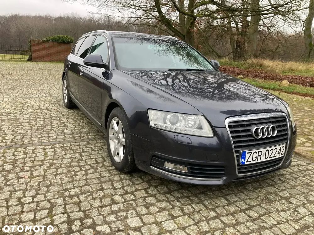 Audi A6 Avant - 1