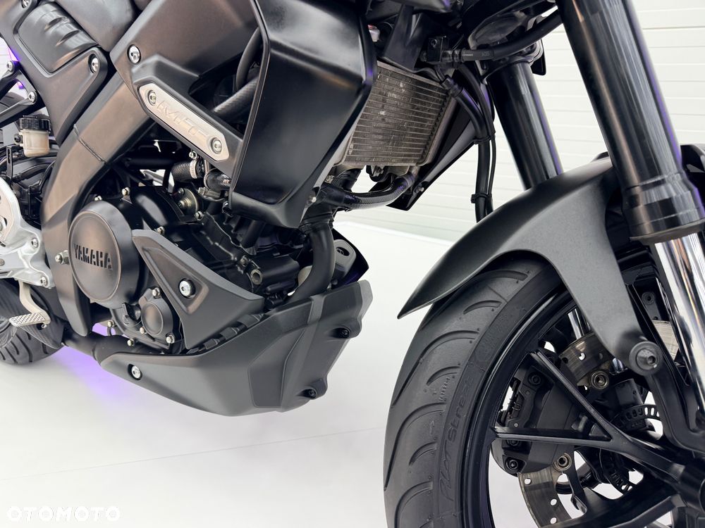 Yamaha MT - 21