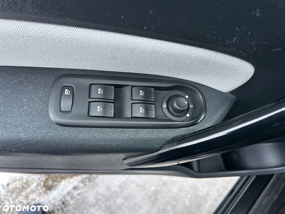 Renault Kangoo dCi 90 FAP TomTom Edition - 10