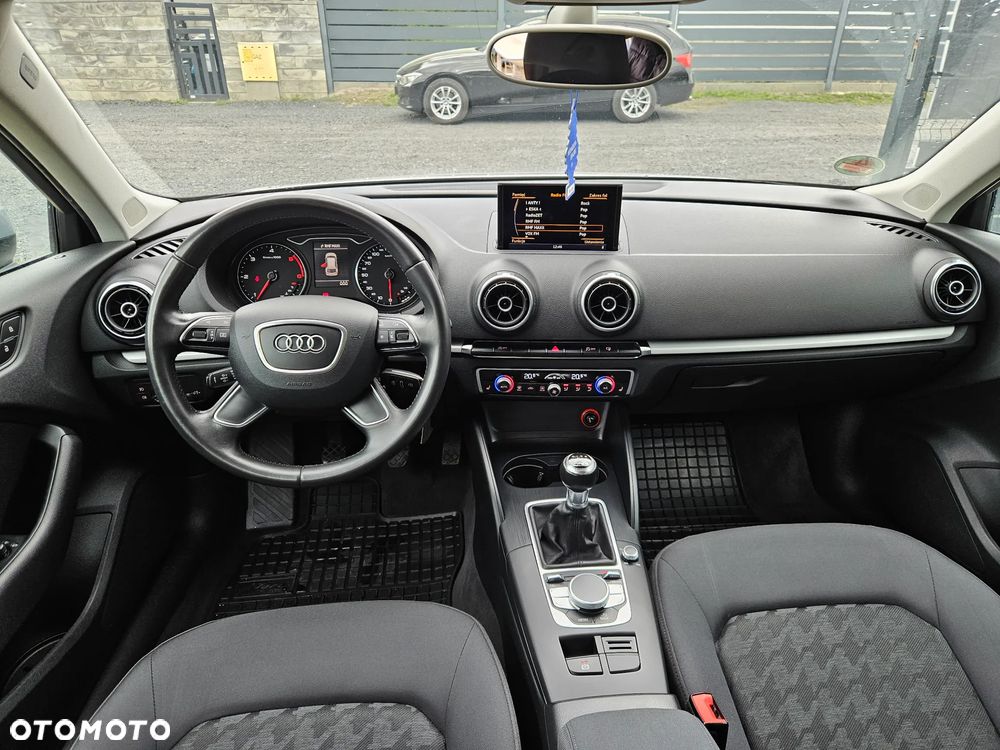 Audi A3 Sportback 1.6 TDI (clean diesel) Attraction - 10