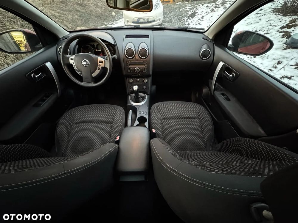Nissan Qashqai - 14