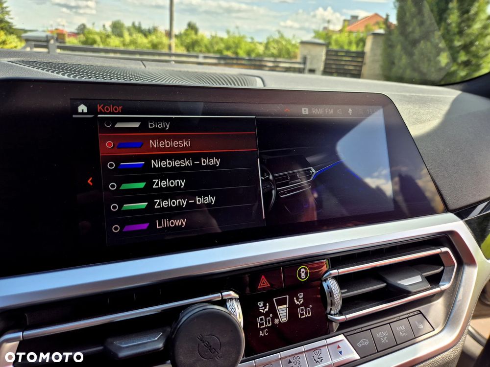 BMW Seria 3 330d xDrive M Sport sport - 16