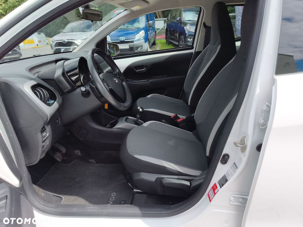 Toyota Aygo - 16