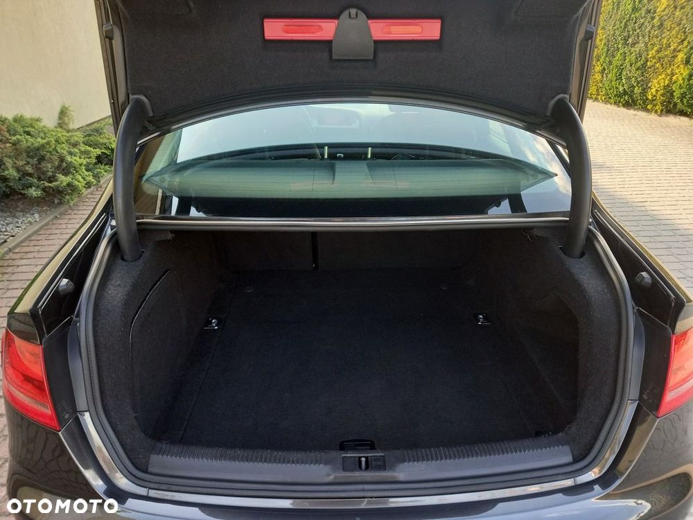 Audi A4 Limousine 2.0 TDI ultra DPF Attraction - 19