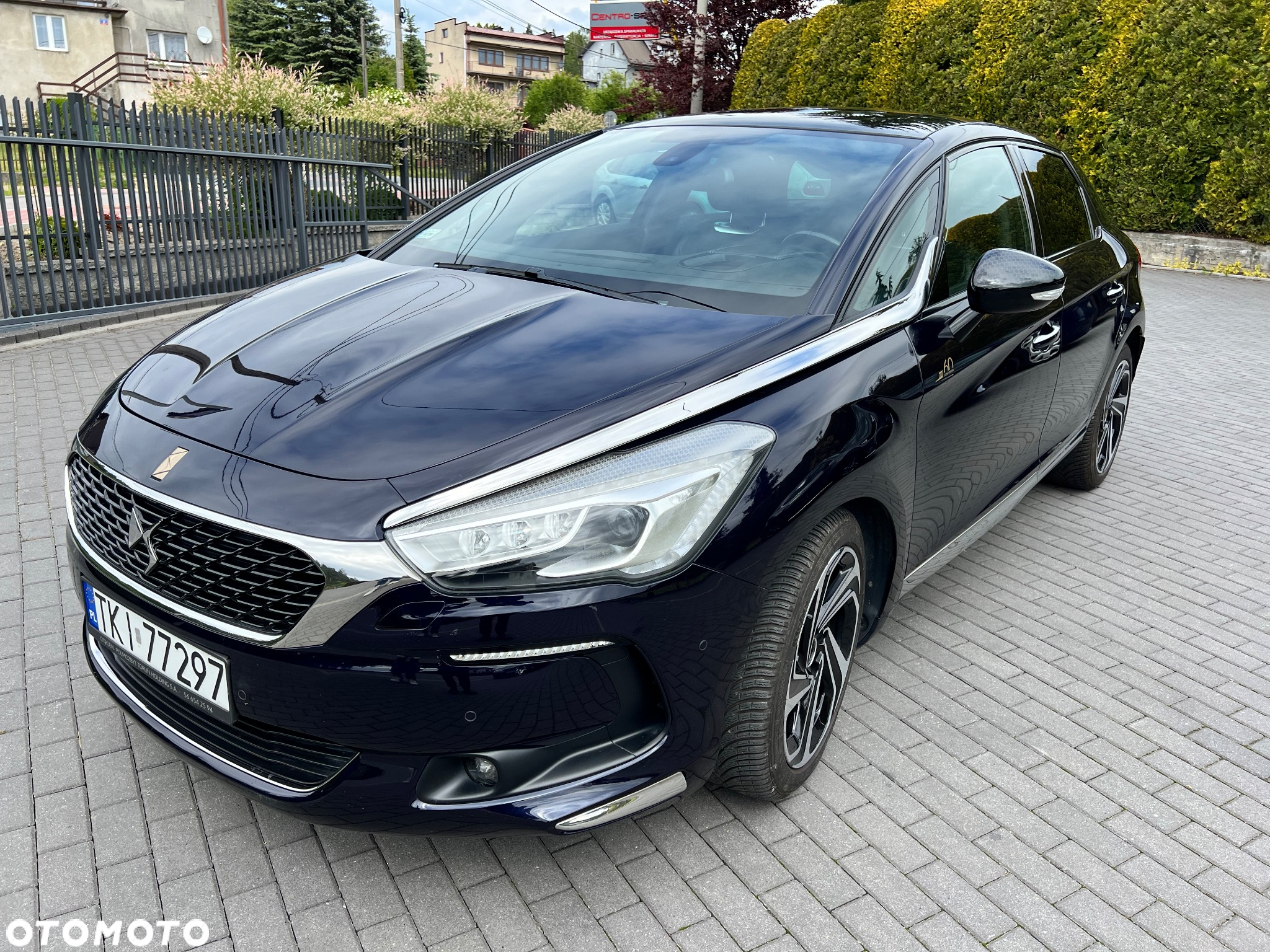 Citroën DS5 2.0 BlueHDi SoChic - 2