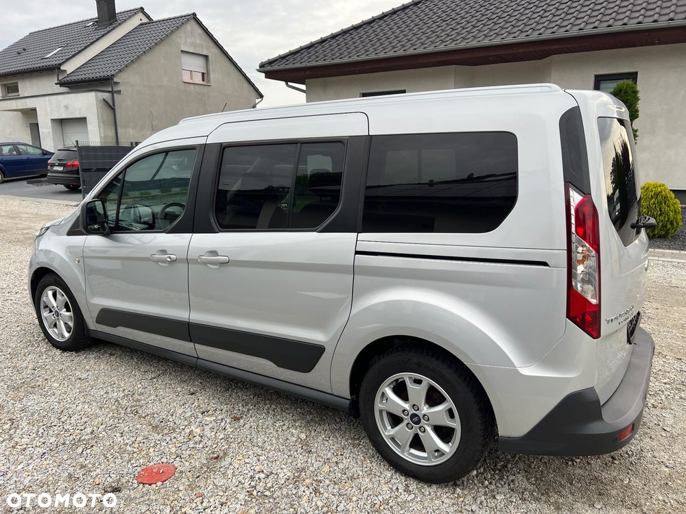 Ford Tourneo Connect Grand - 15