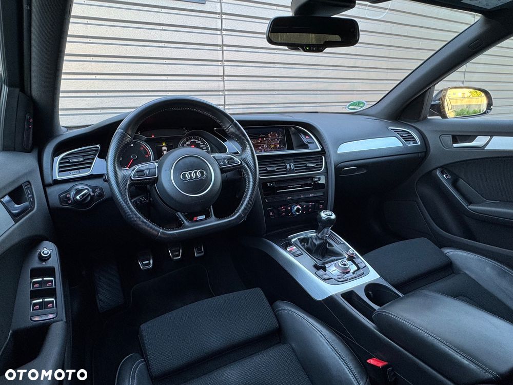 Audi A4 Avant 2.0 TDI DPF S line Sportpaket - 8
