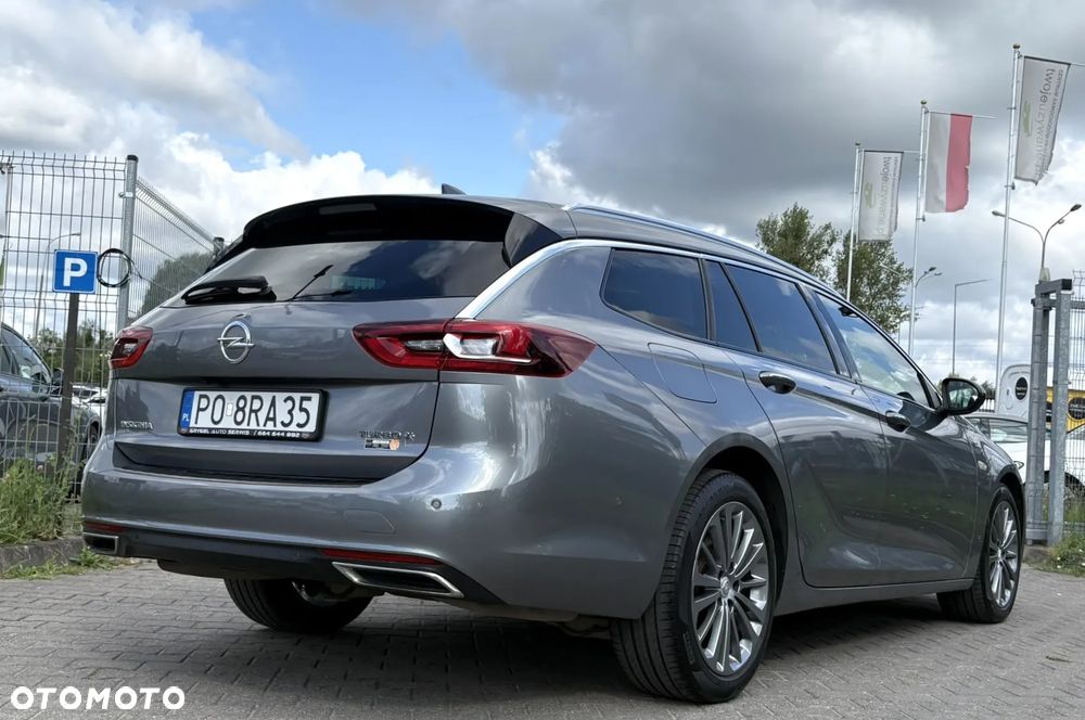 Opel Insignia 2.0 T 4x4 Exclusive S&S - 8
