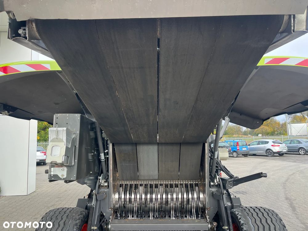 Claas Variant 485 RC - 15