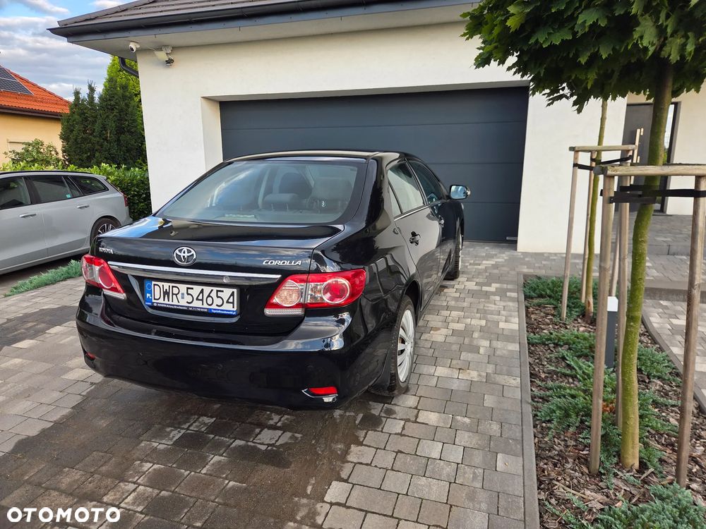 Toyota Corolla 1.6 Premium - 4