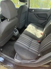 Ford Focus - 8