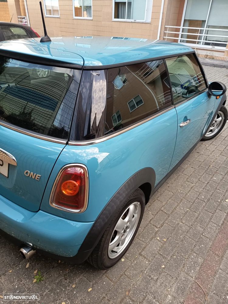 MINI 3 Portas One 1.4 - 6