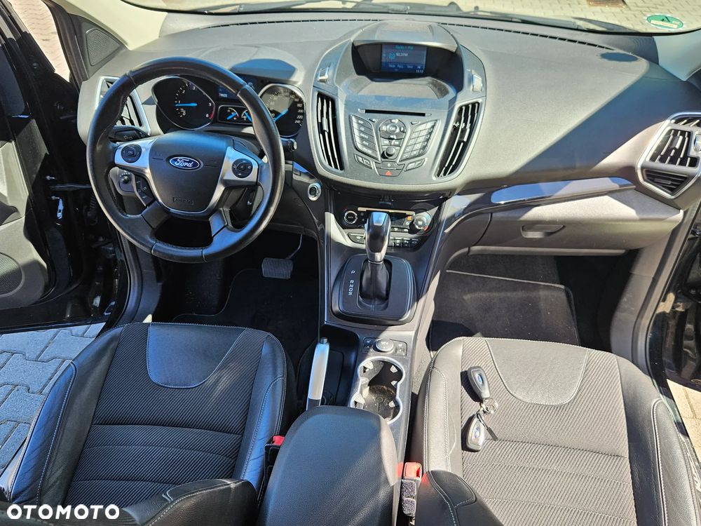 Ford Kuga 2.0 TDCi 4x4 Titanium - 18