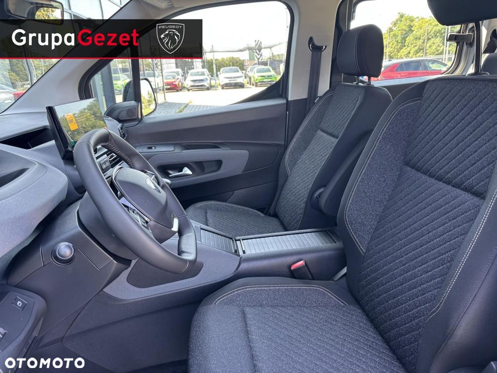 Peugeot Rifter - 8