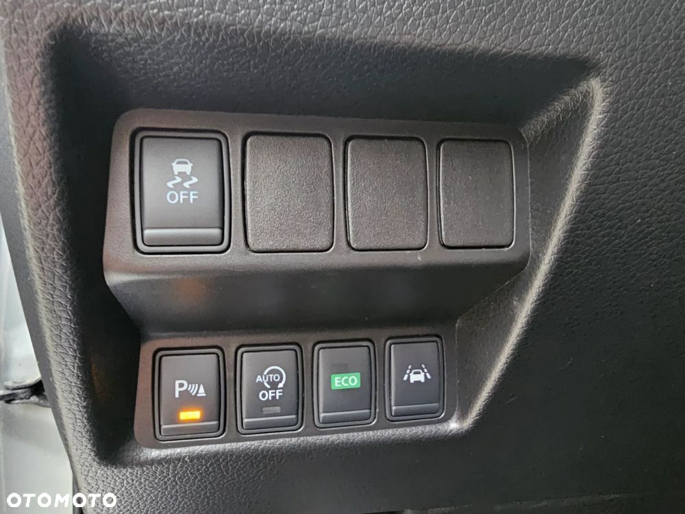 Nissan Qashqai 1.6 dCi Xtronic TEKNA+ - 15