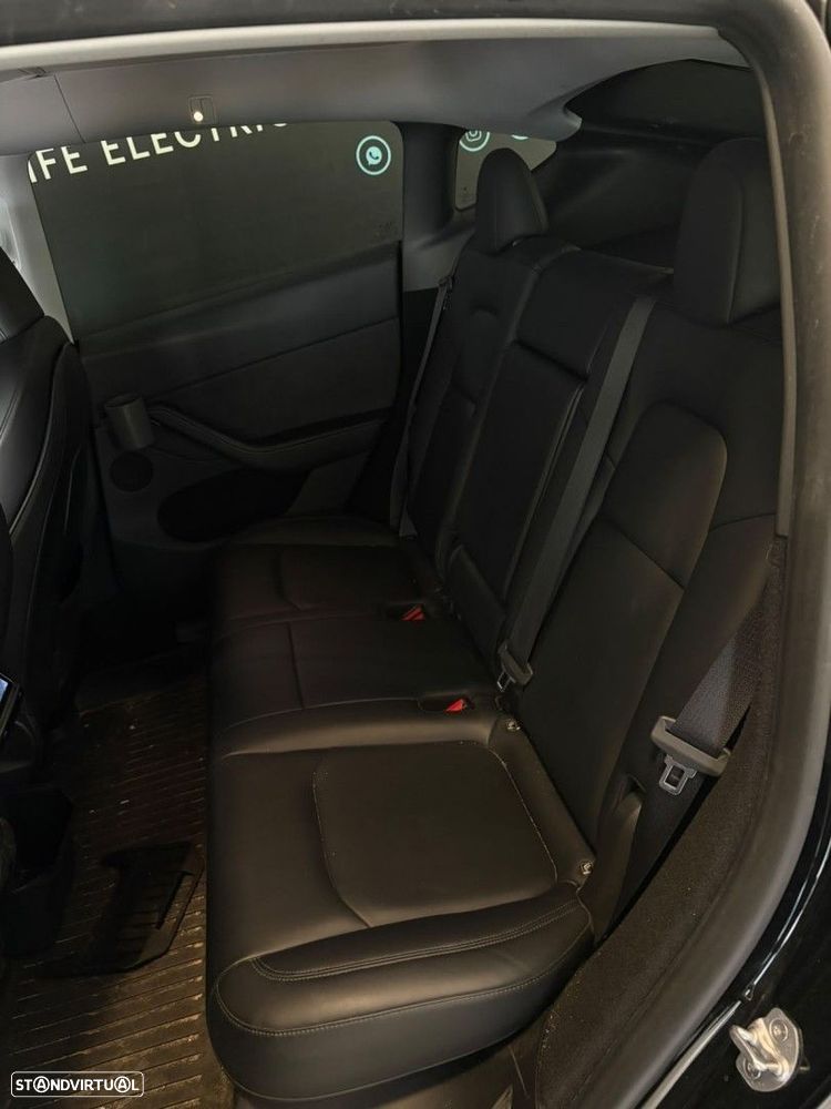 Tesla Model Y Tração Traseira - 10