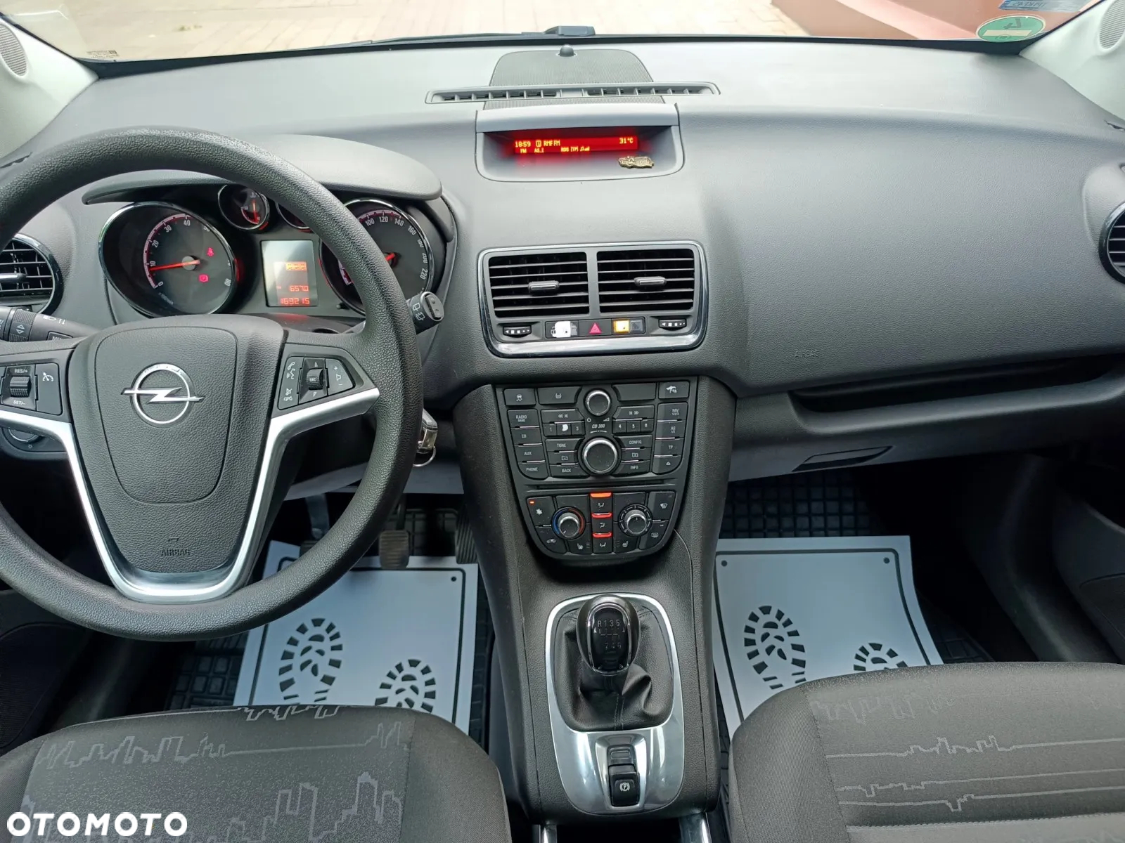 Opel Meriva 1.4 T Enjoy - 28